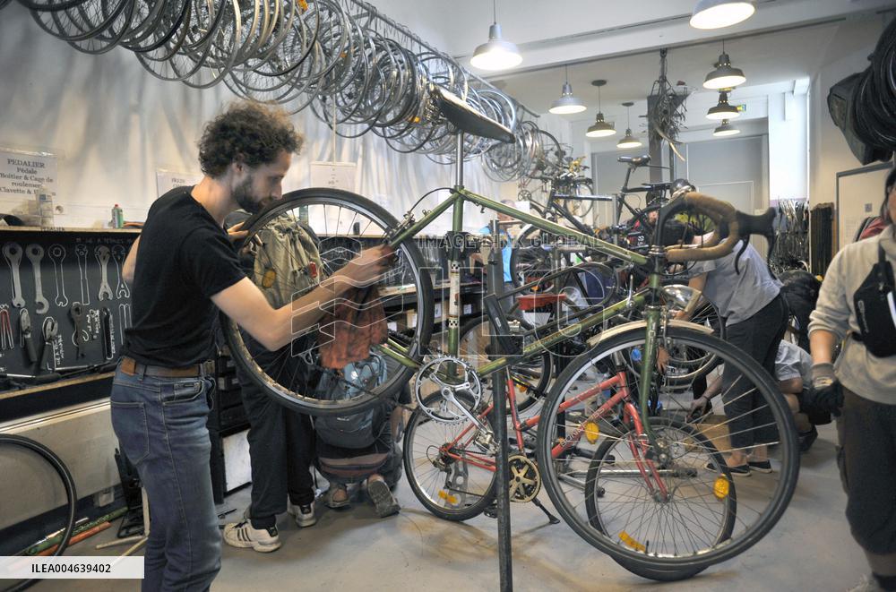 Illustration - Bike - Paris