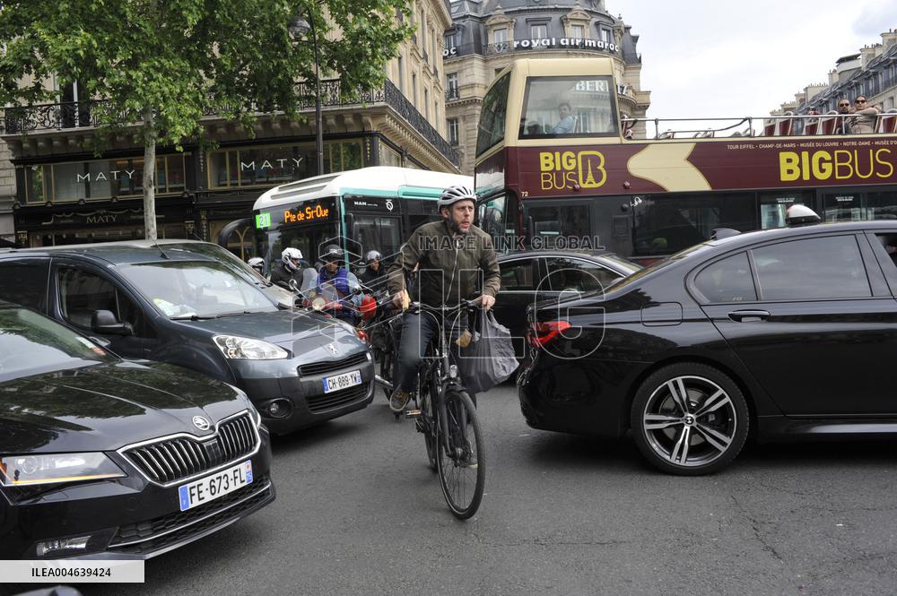 Illustration - Bike - Paris