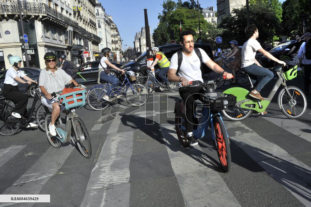 Illustration - Bike - Paris