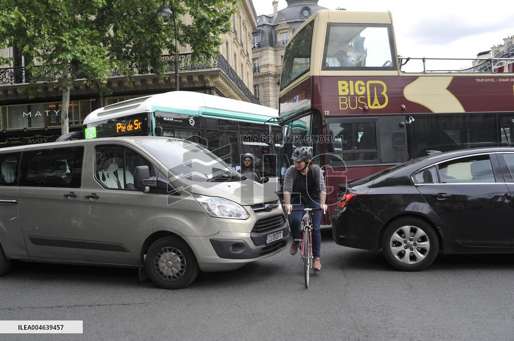 Illustration - Bike - Paris