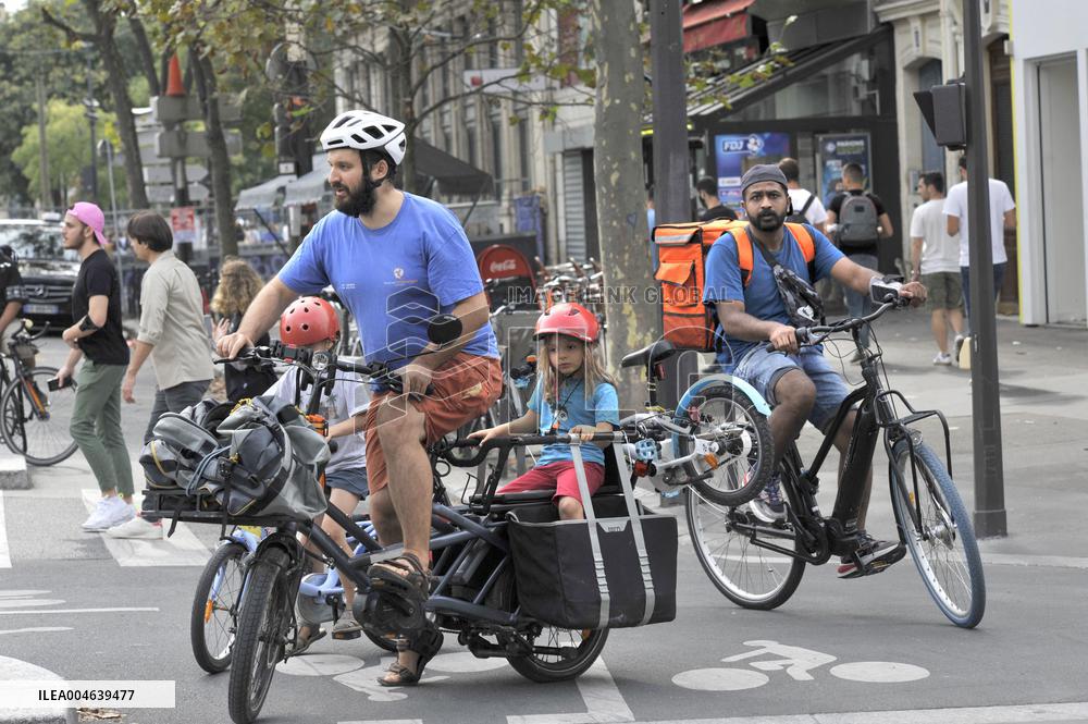 Illustration - Bike - Paris