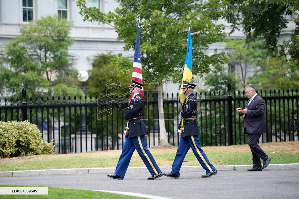 Donald Trump Greets Ukrainian President - Washington