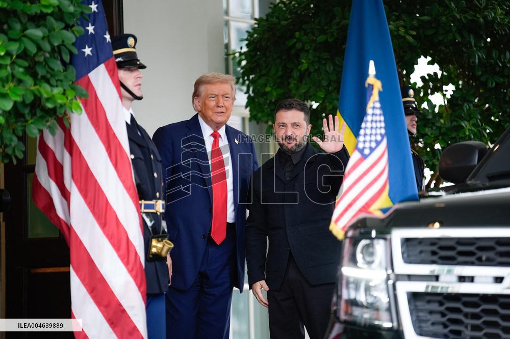Donald Trump Greets Ukrainian President - Washington