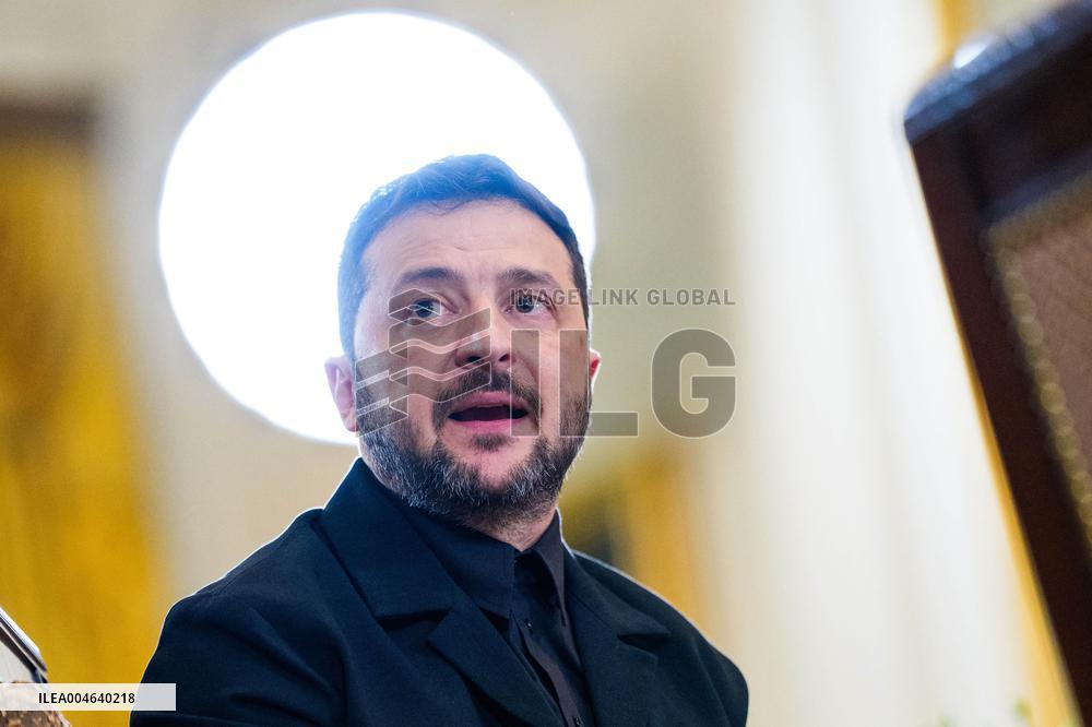 Trump Meets President Zelenskyy of Ukraine and European Leaders