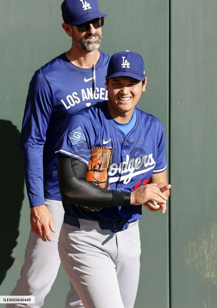 Baseball: Dodgers two-way player Ohtani