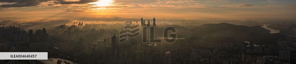 Morning Glow And Ethereal Adveling Fog in Nanjing