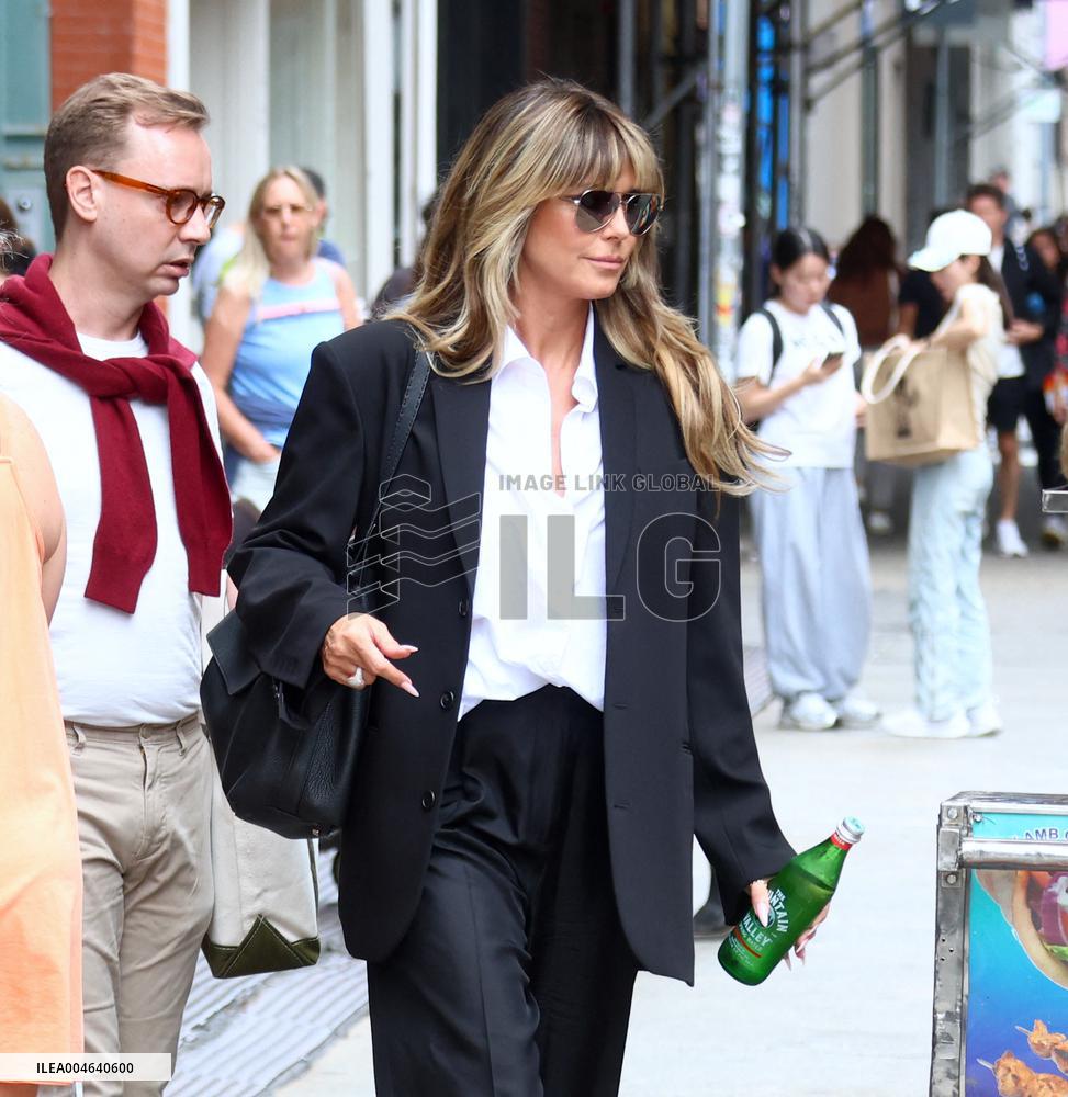 Heidi Klum on Set in New York - NYC
