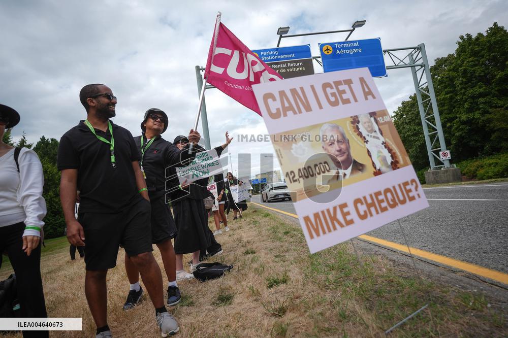 Air Canada The Social Movement Grows - Canada