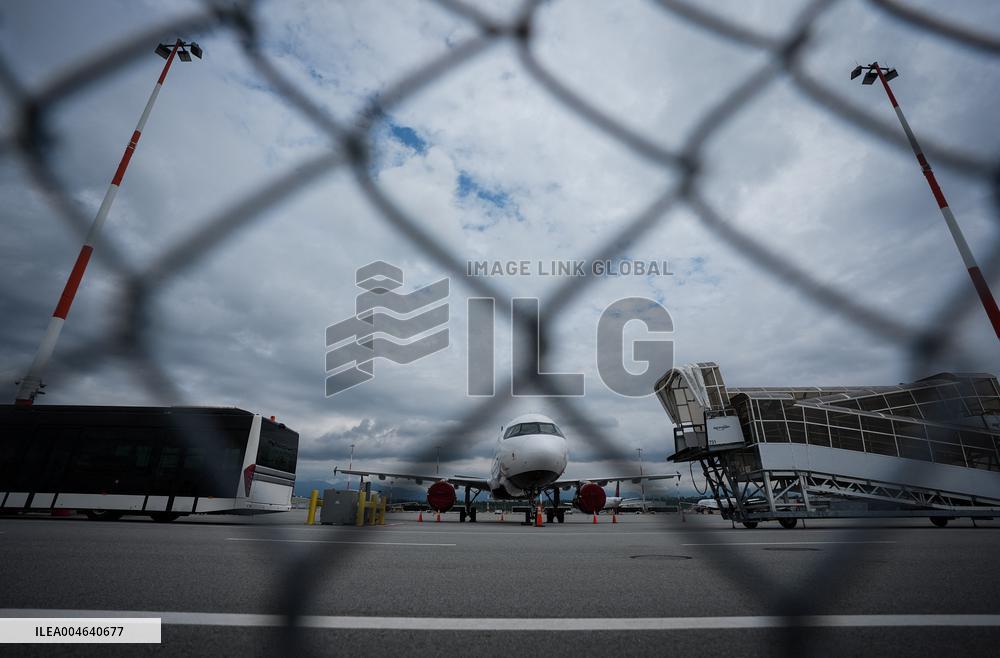 Air Canada The Social Movement Grows - Canada