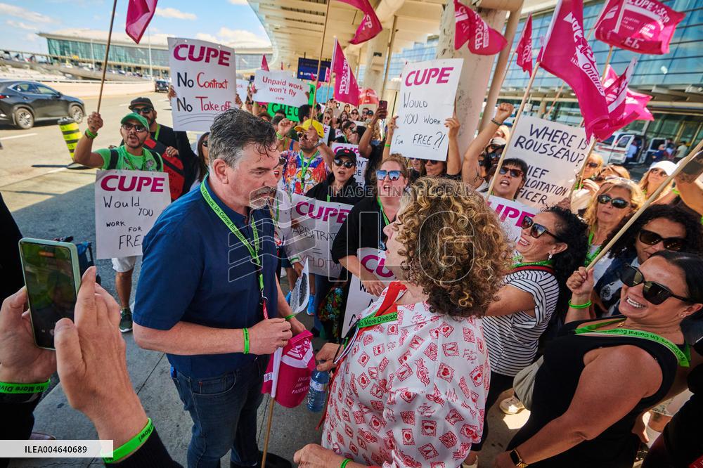 Air Canada The Social Movement Grows - Canada