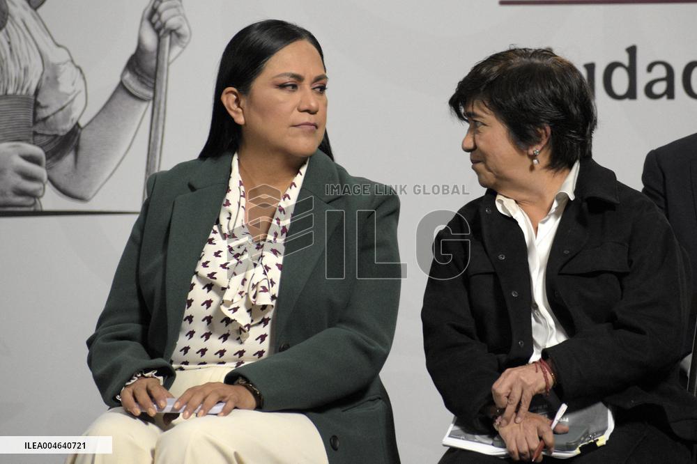 Mexican President Claudia Sheinbaum Holds Briefing Conference - Mexico