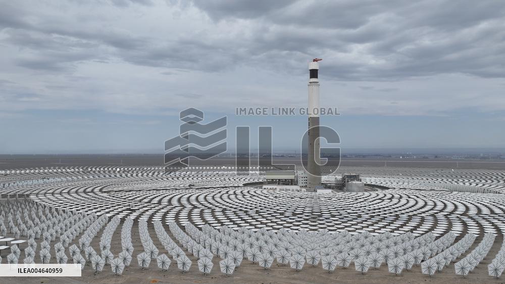 Llargest Molten Salt Tower Solar Thermal Power Station in China