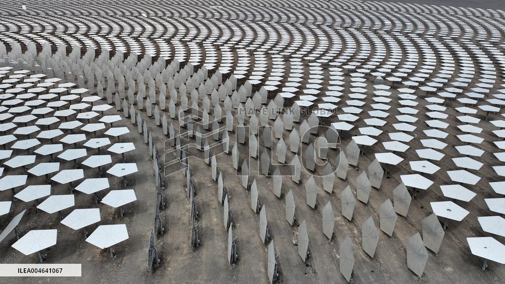 Llargest Molten Salt Tower Solar Thermal Power Station in China