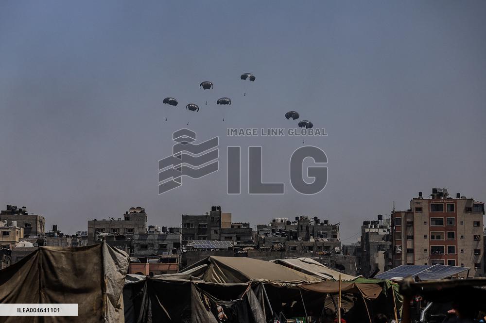 Humanitarian Airdrop in Northern Gaza
