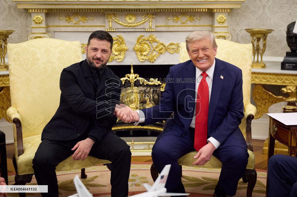 Trump Meets President Zelenskyy and European Leaders - Washington