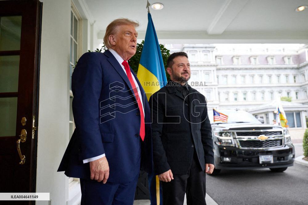 Trump Meets President Zelenskyy and European Leaders - Washington