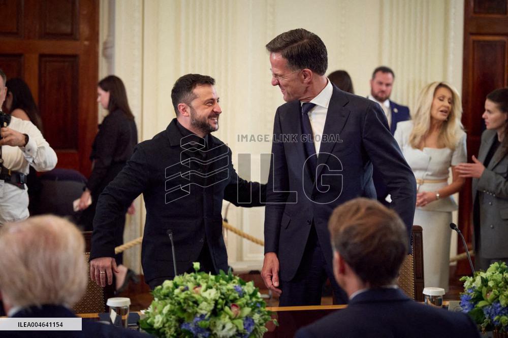 Trump Meets President Zelenskyy and European Leaders - Washington