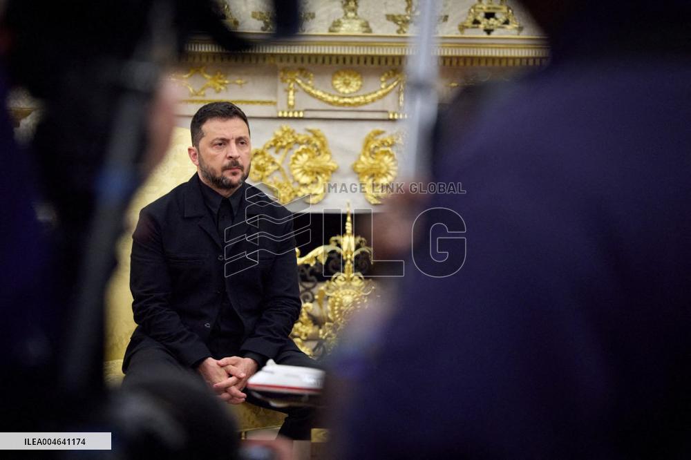 Trump Meets President Zelenskyy and European Leaders - Washington