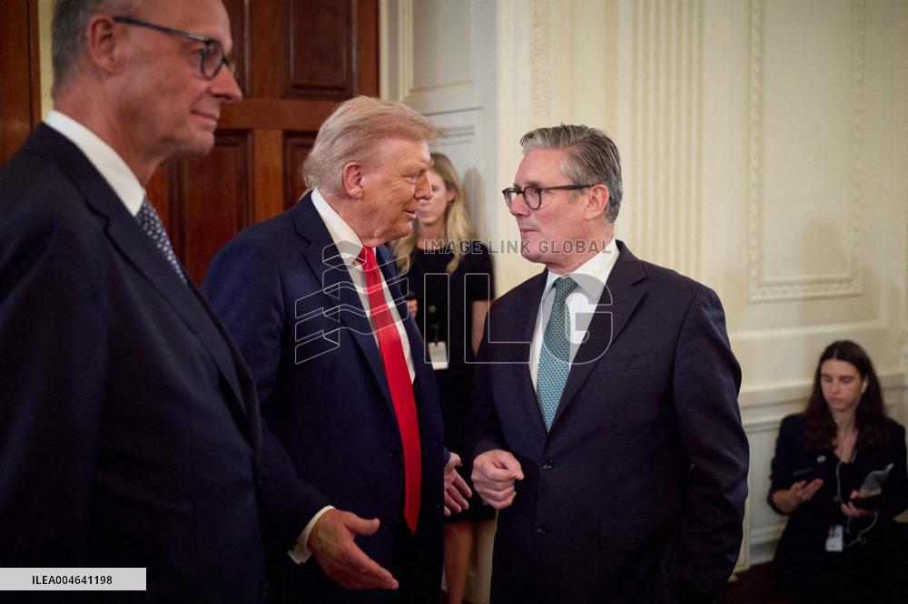 Trump Meets President Zelenskyy and European Leaders - Washington
