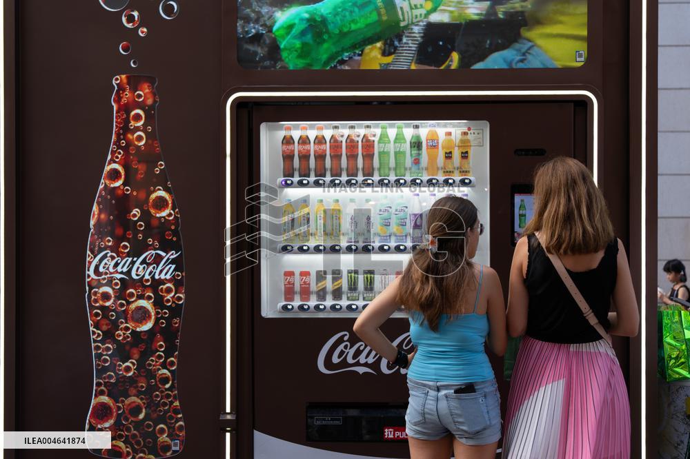 Coca-Cola  Pop-up Shop