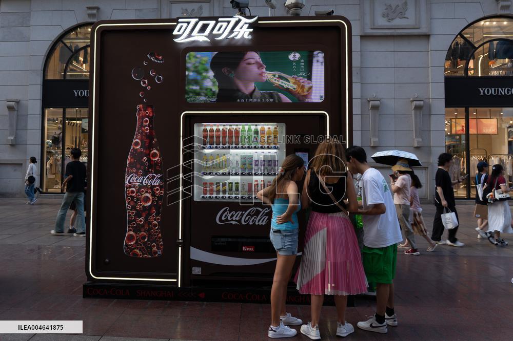 Coca-Cola  Pop-up Shop