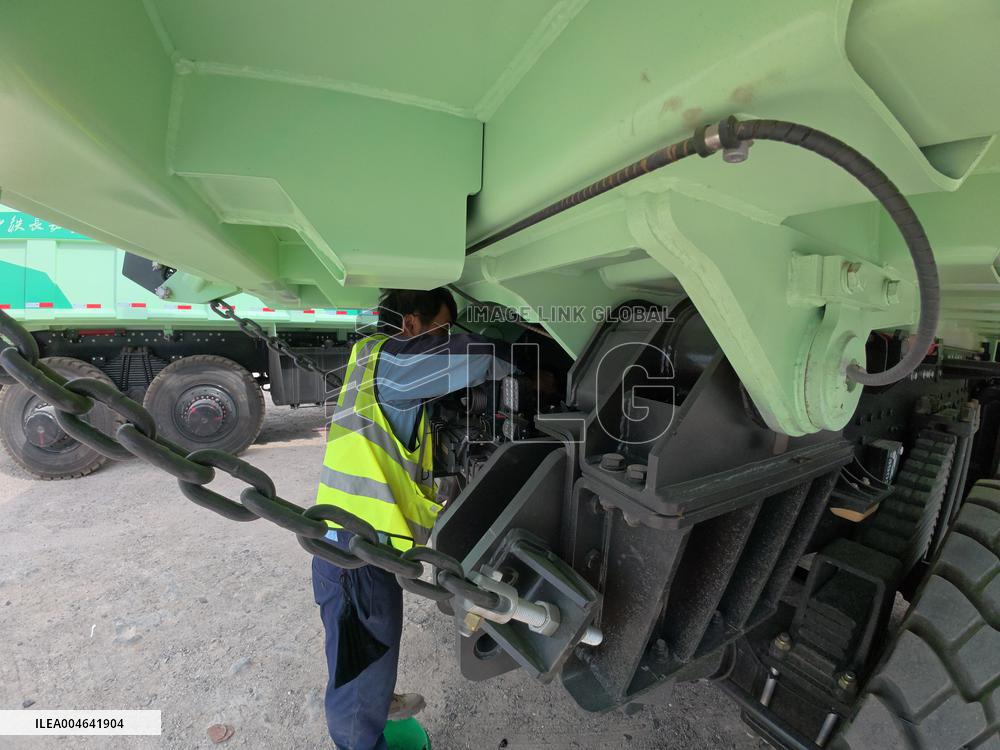 First Intermediate-level Intelligent Coal Mine in Xinjiang