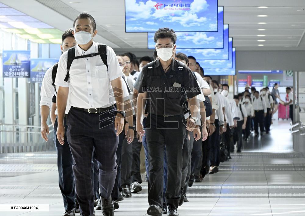 Police sent to Cambodia to transport Japanese scam suspects