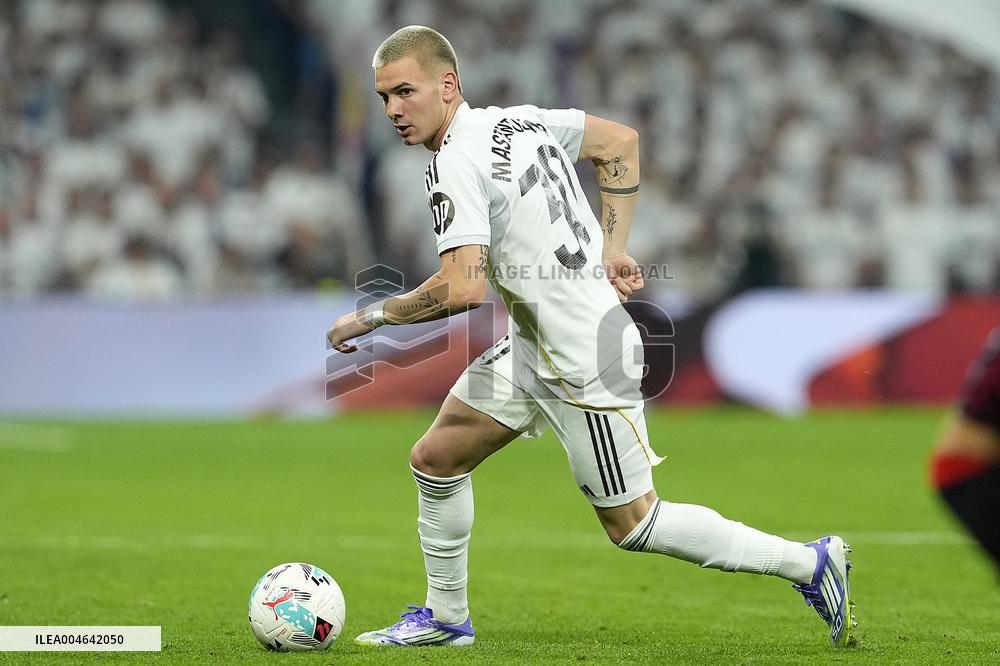 La Liga - Real Madrid CF v Club Atletico Osasuna