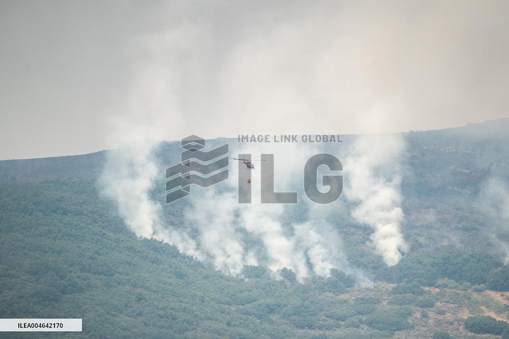 A-52 and N-525 Reopened as Sanabria Evacuations Continue - Spain