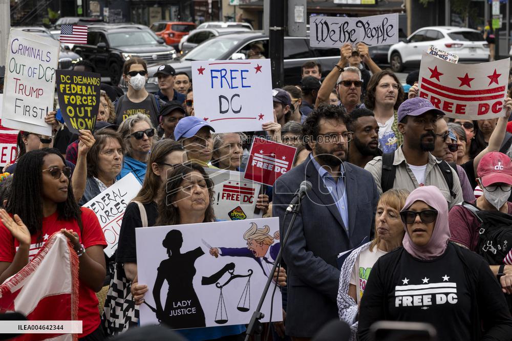 Free DC Protesters Rally Against Federal Control - Washington