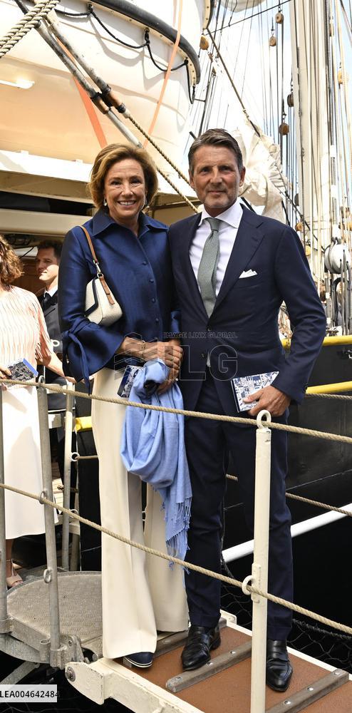 Royal Family At Sail Amsterdam - NDL