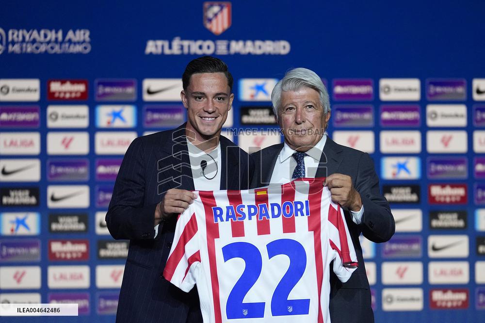 Atletico de Madrid's new player Giacomo Raspadori - Madrid