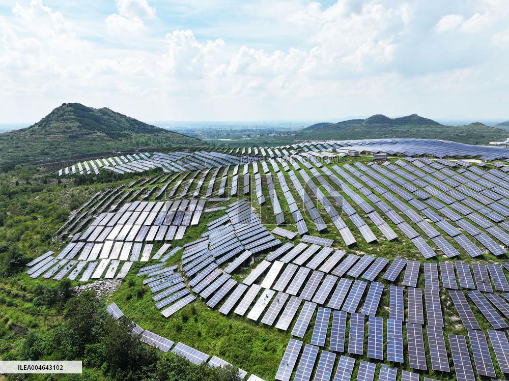 Barren Mountain PV Power Station