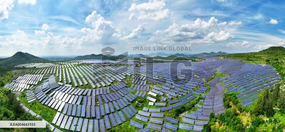 Barren Mountain PV Power Station