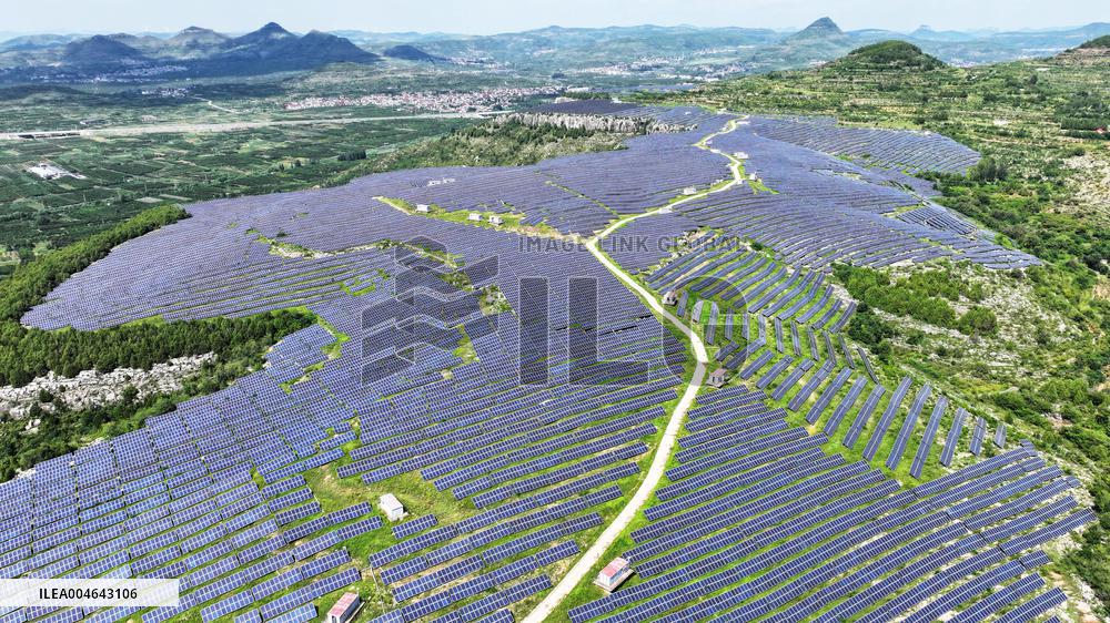 Barren Mountain PV Power Station