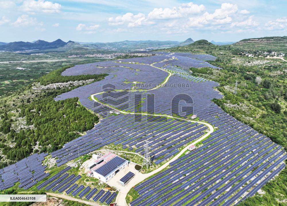 Barren Mountain PV Power Station