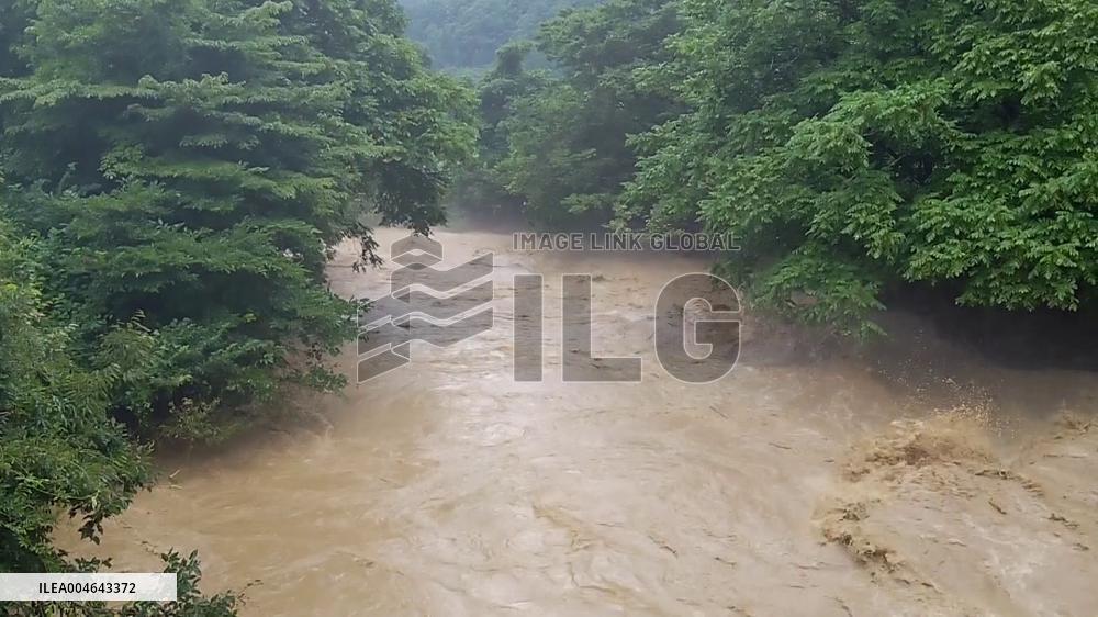 [Breaking News]Heavy rain in northeastern Japan