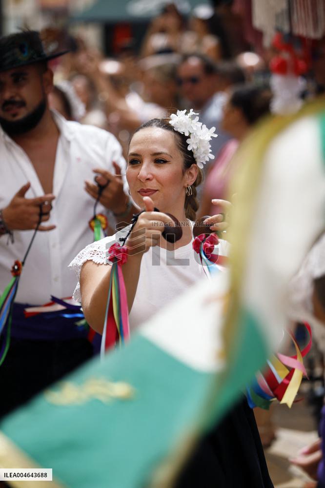 Performance at Malaga Fair - Spain