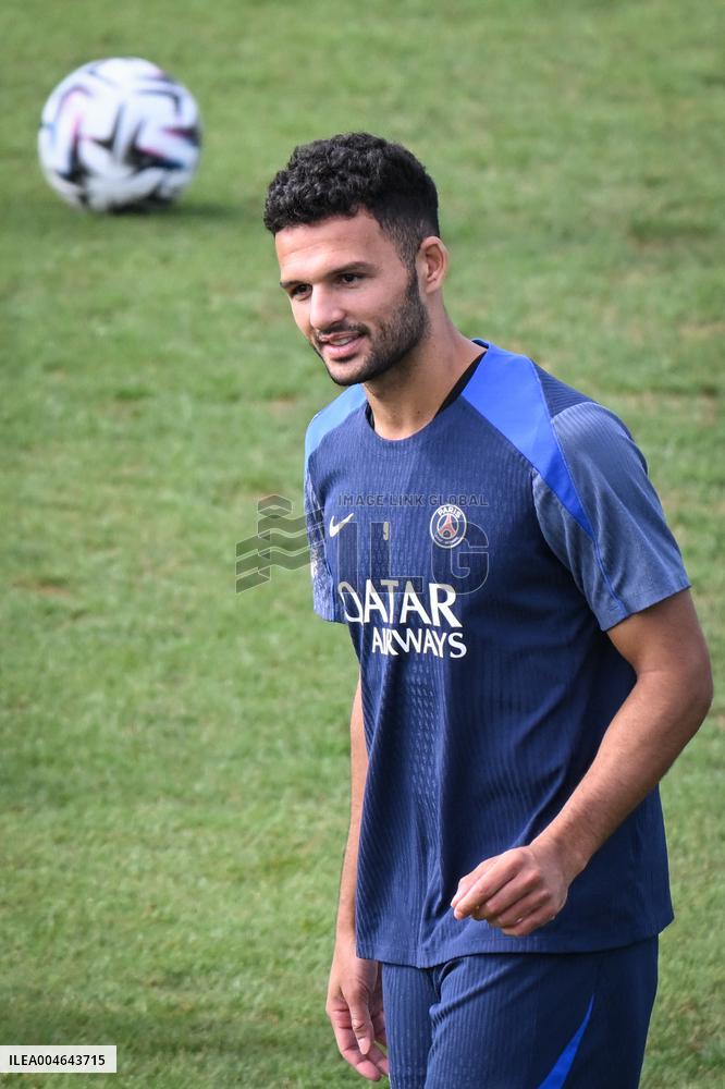Ligue 1 PSG training before facing ANGERS SCO - FA