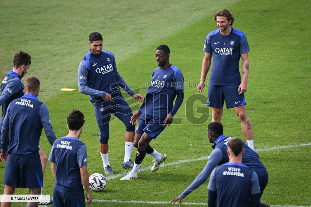 Ligue 1 PSG training before facing ANGERS SCO - FA