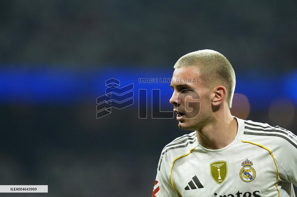 La Liga - Real Madrid CF v Club Atletico Osasuna