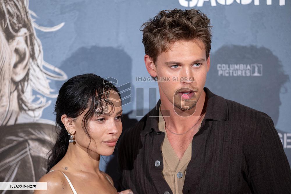 Caught Stealing Premiere - Paris AJ