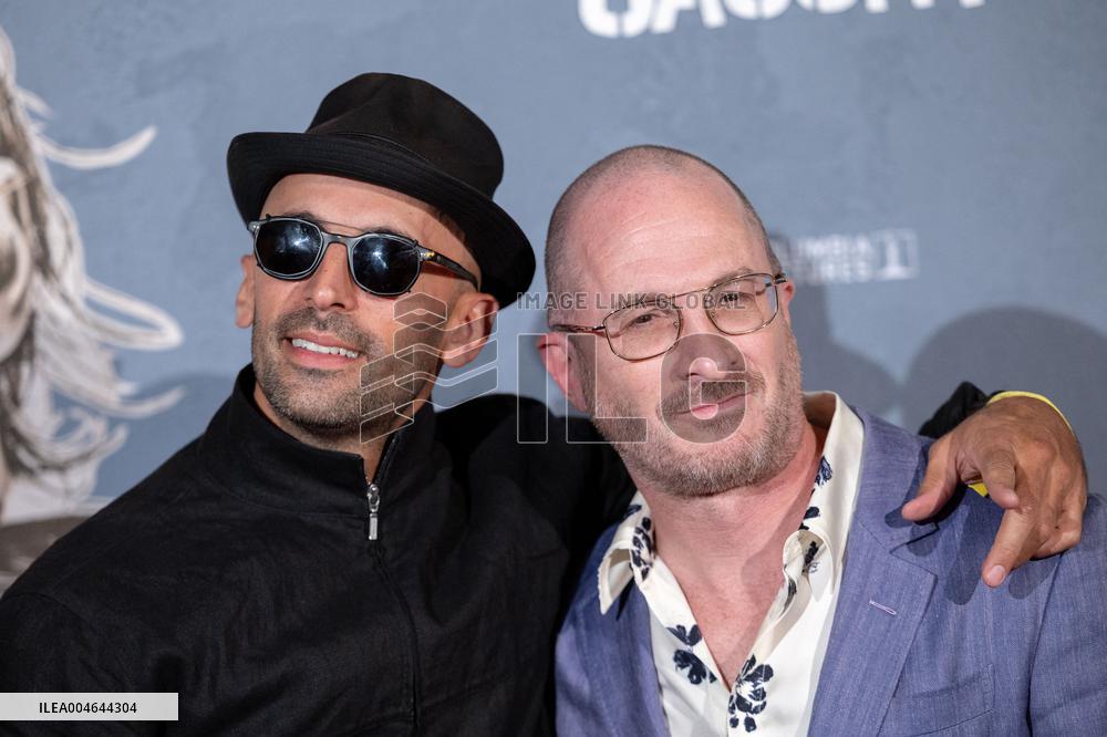 Caught Stealing Premiere - Paris AJ