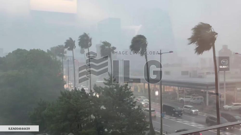 Japan: Typhoon Lingling Brings Heavy Rain, Damage to Kagoshima