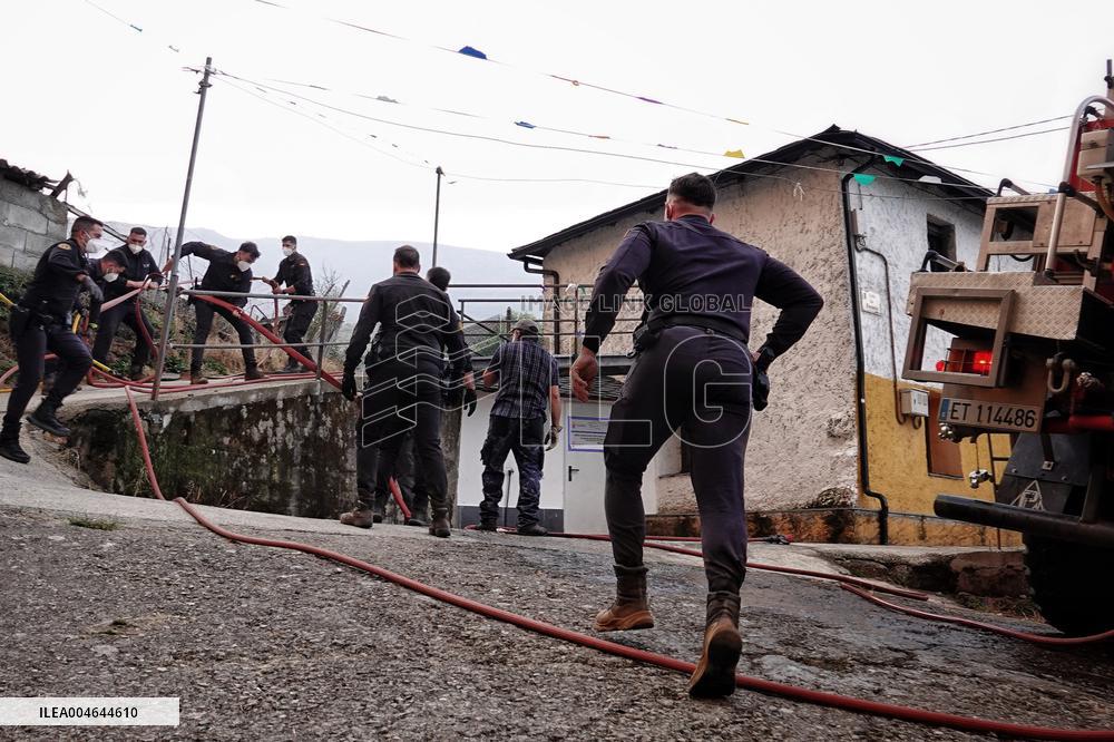 Four active fires, three stabilized and eight under control in Asturias