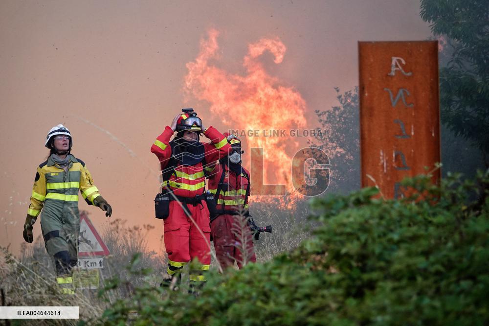 Four active fires, three stabilized and eight under control in Asturias