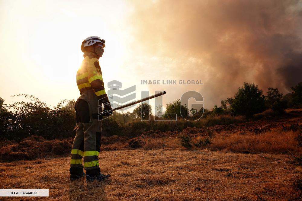 Four active fires, three stabilized and eight under control in Asturias