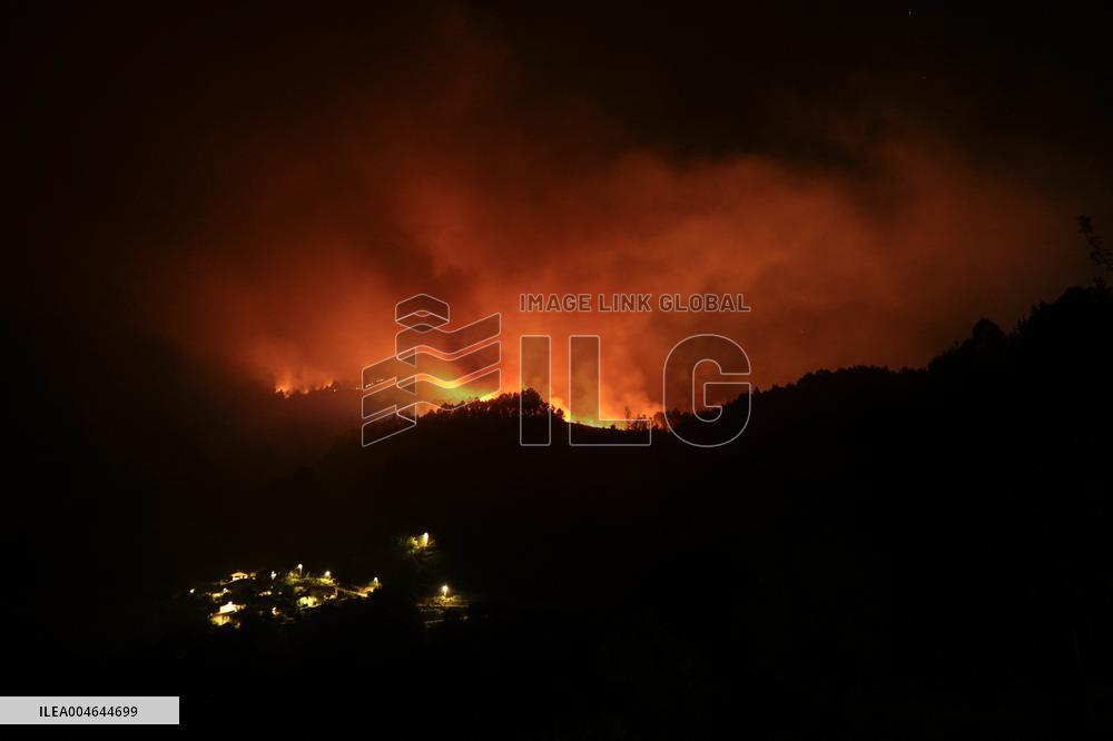 More than 158,000 hectares burned by fires in Galicia in August, according to Copernicus