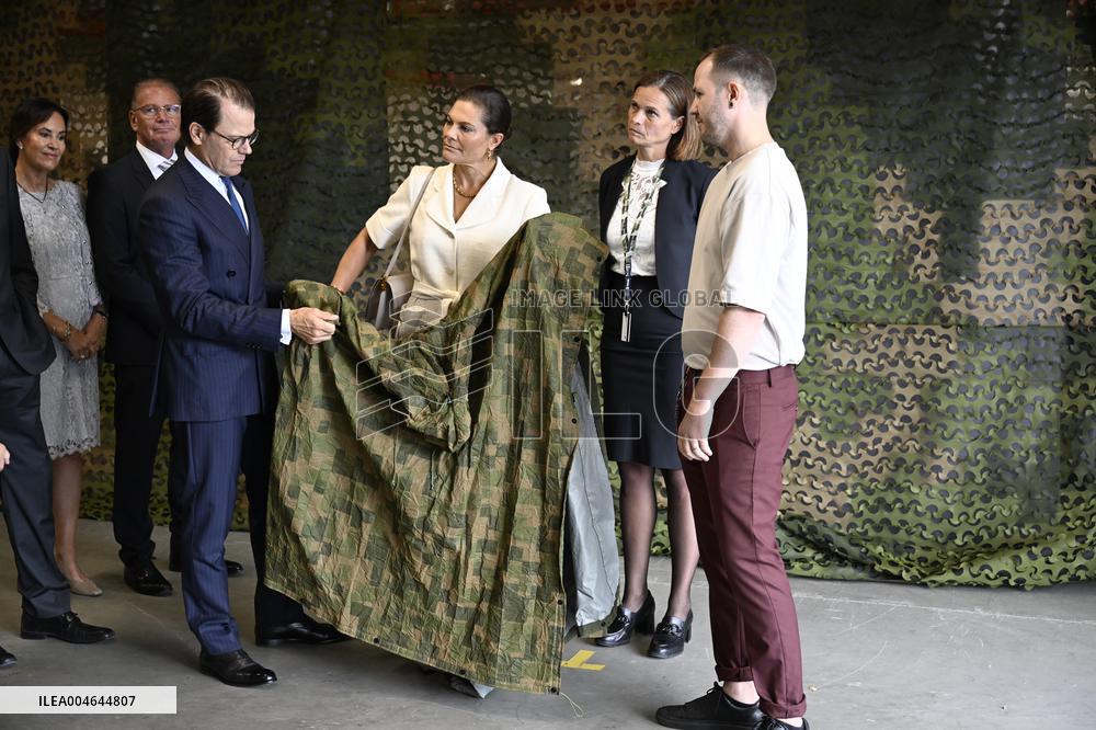 SWEDEN CROWN PRINCESS COUPLE GAMLEBY