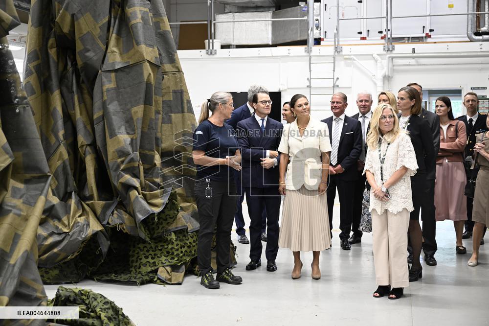 SWEDEN CROWN PRINCESS COUPLE GAMLEBY